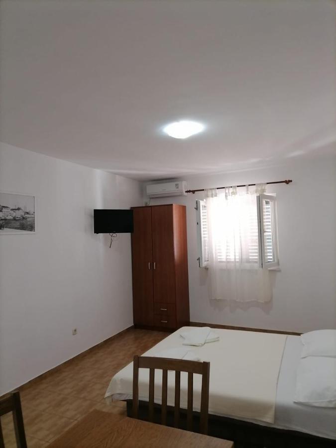 Apartmani Gajeta Biograd Na Moru Exterior foto